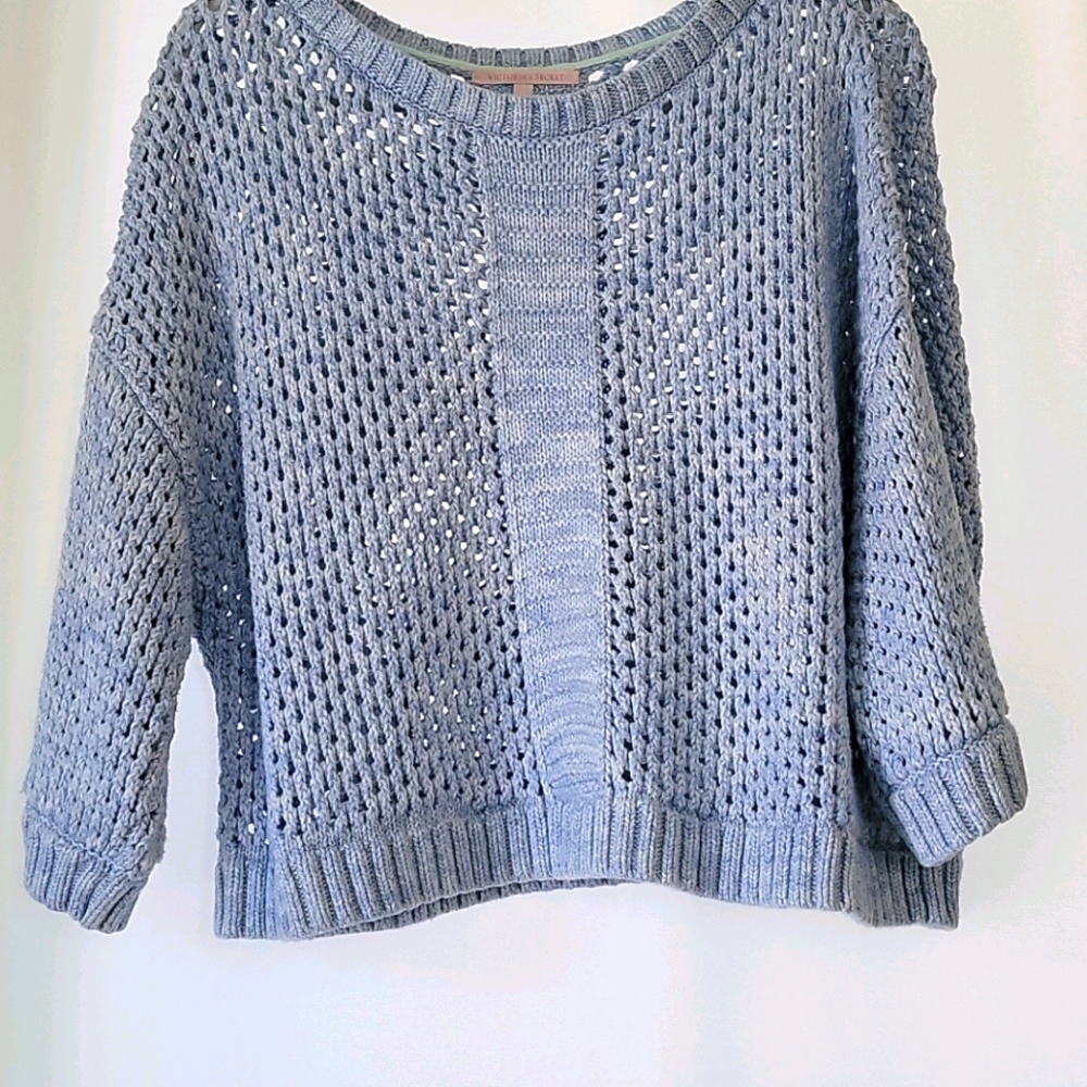 Half sleeve, open holed sweater